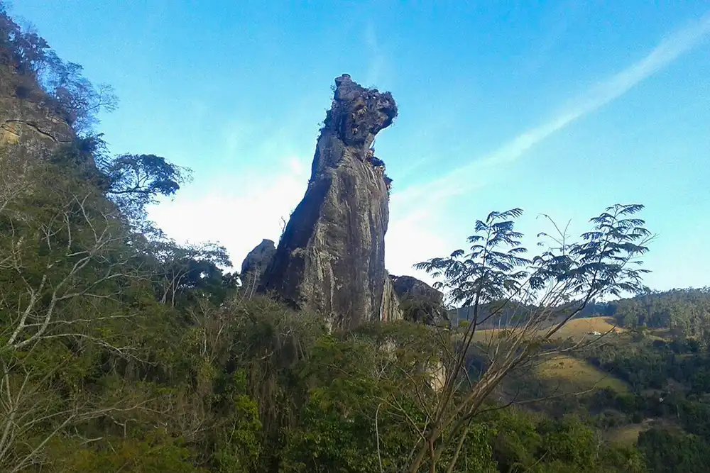 cidades da serra fluminense